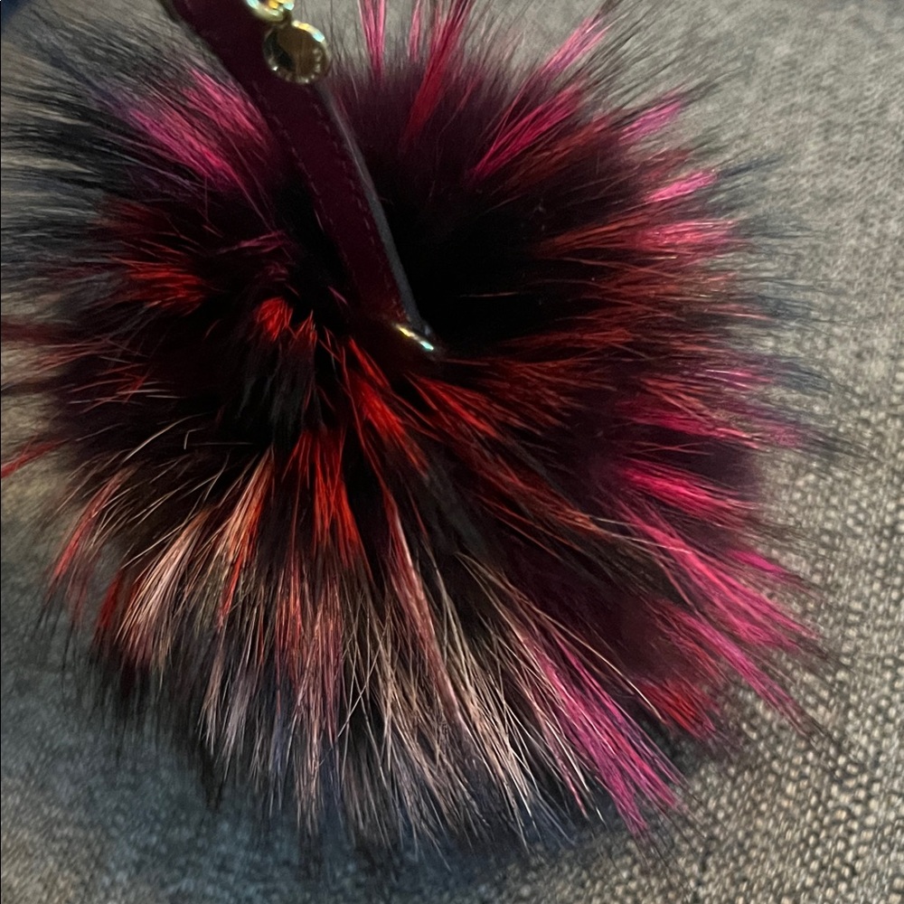 Michael Kors Fox Fur Pom Pom Keychain Fob - Picture 4 of 4